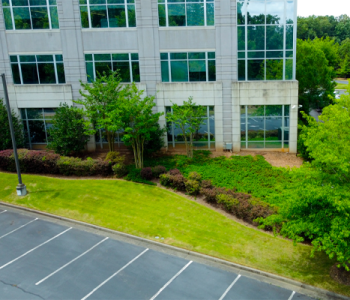 commercial--landscaping